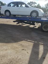 A-1 Automotive & Towing Services012