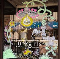 Junkgirls019