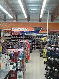 AutoZone Auto Parts02