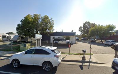 Charlie's Automotive