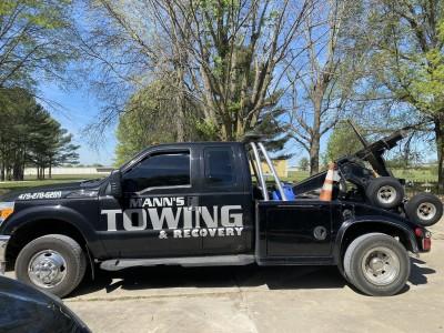 Mann's Towing and Recovery