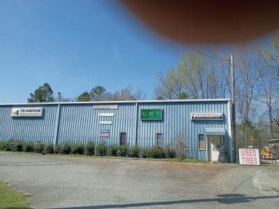 Jun's Tire Warehouse, Washington, Georgia