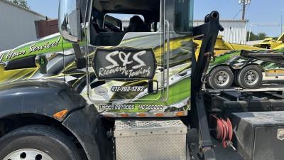 S & S Towing & Recovery