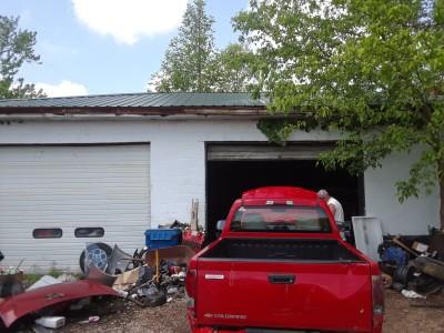 Arthur's Garage, Irvine, Kentucky