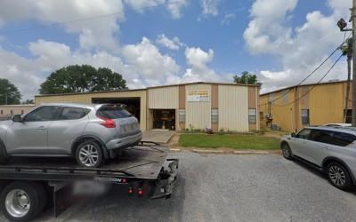 Truman Abshire Body & Wrecker Inc.