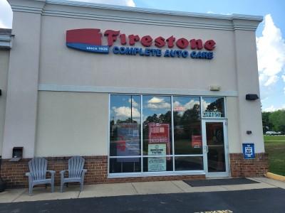 Firestone Complete Auto Care, Chesterbrook Woods, Virginia