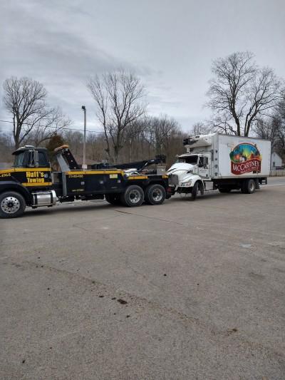Huff's Towing