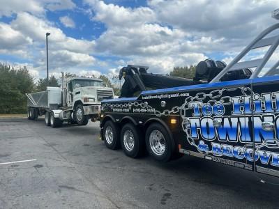 TEE HILL TOWING