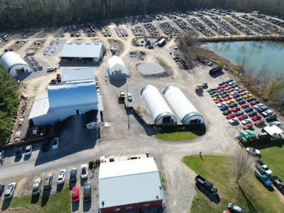 J & J Auto Wrecking Inc024