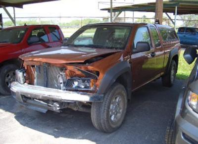 D & M Junk Car Removers011