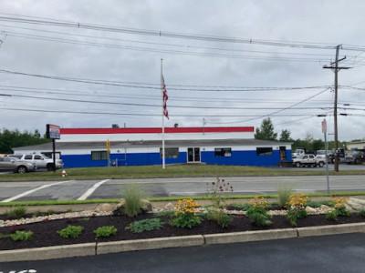 Woodward's Auto Parts024