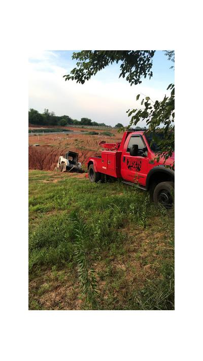 Causeys Auto Parts016