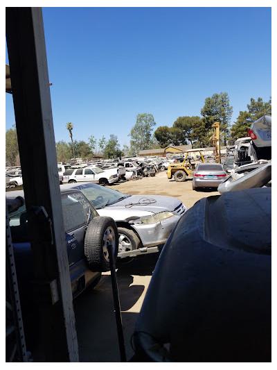 A & B Auto Dismantling017