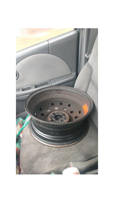 R & R Used Auto Parts024