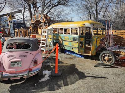 Junkyard Social Club021