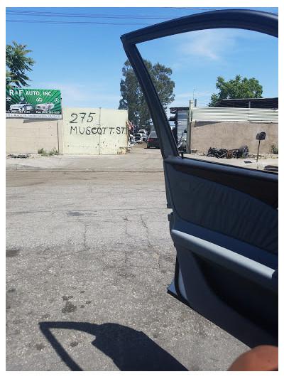 R & F Used Auto Parts011
