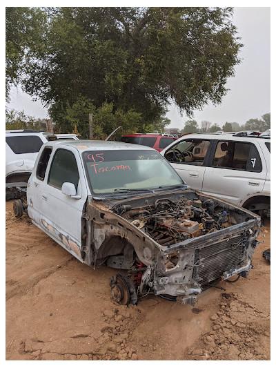 Ed's Car Parts024