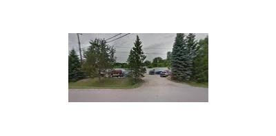 Quinn's Auto Parts02