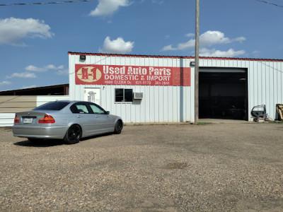 A 1 Used Auto Parts012