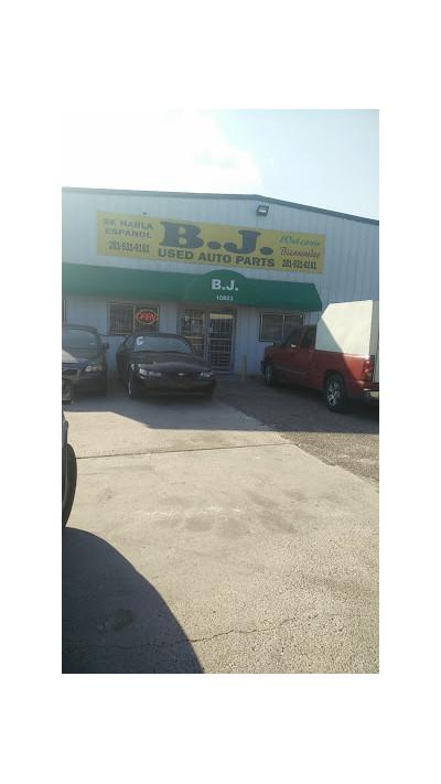 B J Used Auto Parts015