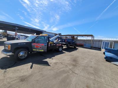 Chato Junk Cars, Santa Clarita, California