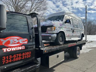 YBE Towing LLC, Detroit, Michigan