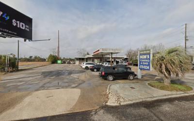 Bob's Towing & Gas, Mobile, Alabama