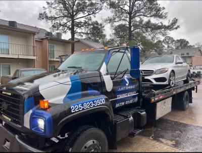Just Shining Towing