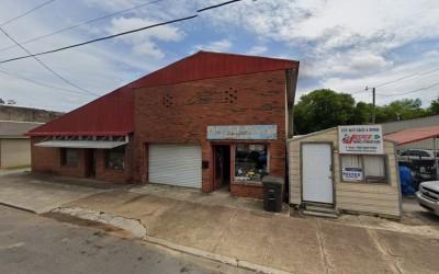 City auto service, Town Creek, Alabama