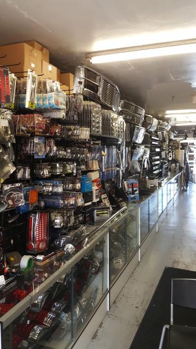 J & W Auto Accessories