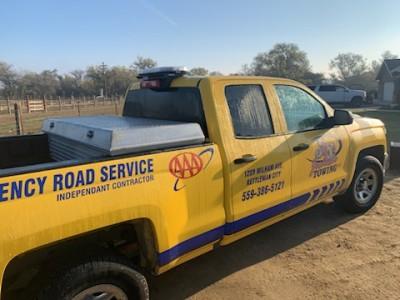 J&D/Joshua's Towing, Kettleman City, California