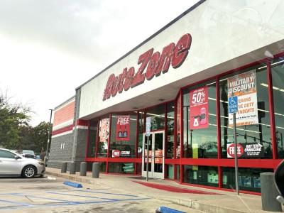 AutoZone Auto Parts, Rancho San Diego, California