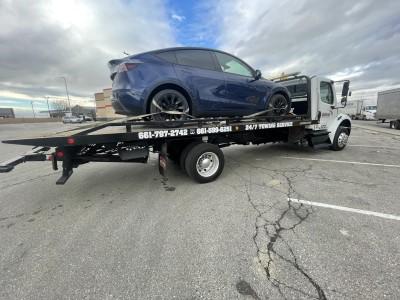 24/7 Tow Service