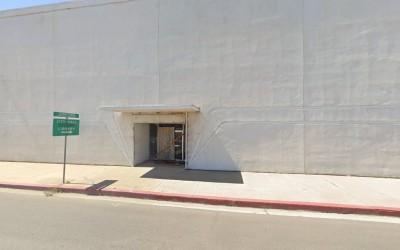 The Auto King, The Willows, California