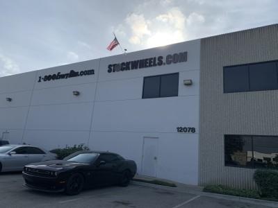1-800EveryRim.com