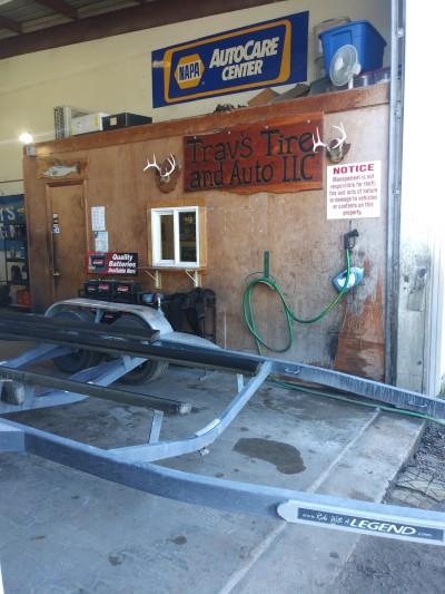 Trav's Tire & Auto LLC, Fellsmere, Florida