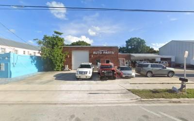 Complete Auto Parts, Tavernier, Florida