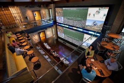 Wreckers Sports Bar, Kissimmee, Florida