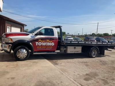 Paw Paw Towing LLC, Millstadt, Illinois