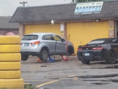 Sahara Tire Shop