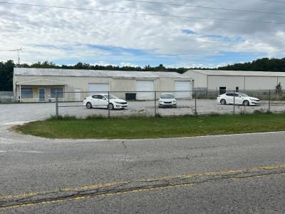 Shelton's Inc, Woodlawn, Illinois