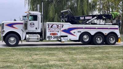T&S Towing & Recovery, Veedersburg, Indiana