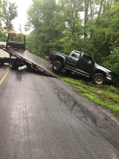 Freeman's Towing