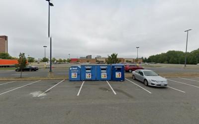 Helpsy Donation Box, Everett, Massachusetts