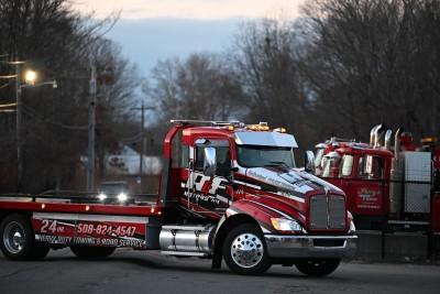 R & F Motors Towing Inc, Taunton, Massachusetts