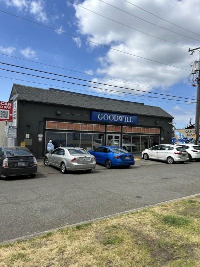 Capitol Hill Goodwill, Seattle Hill, Washington