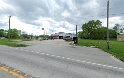 Tire Crew, Forsyth, Missouri