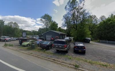 B & R Auto Repair, Fort Edward, New York