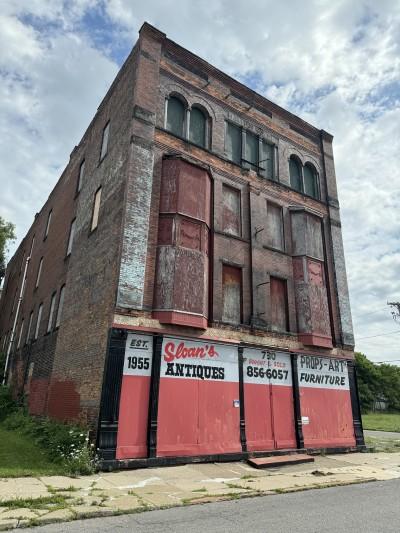 Sloan's Antiques, Buffalo, New York