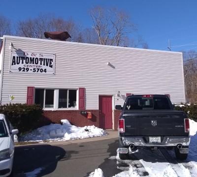 D & S Automotive Center, Wading River, New York